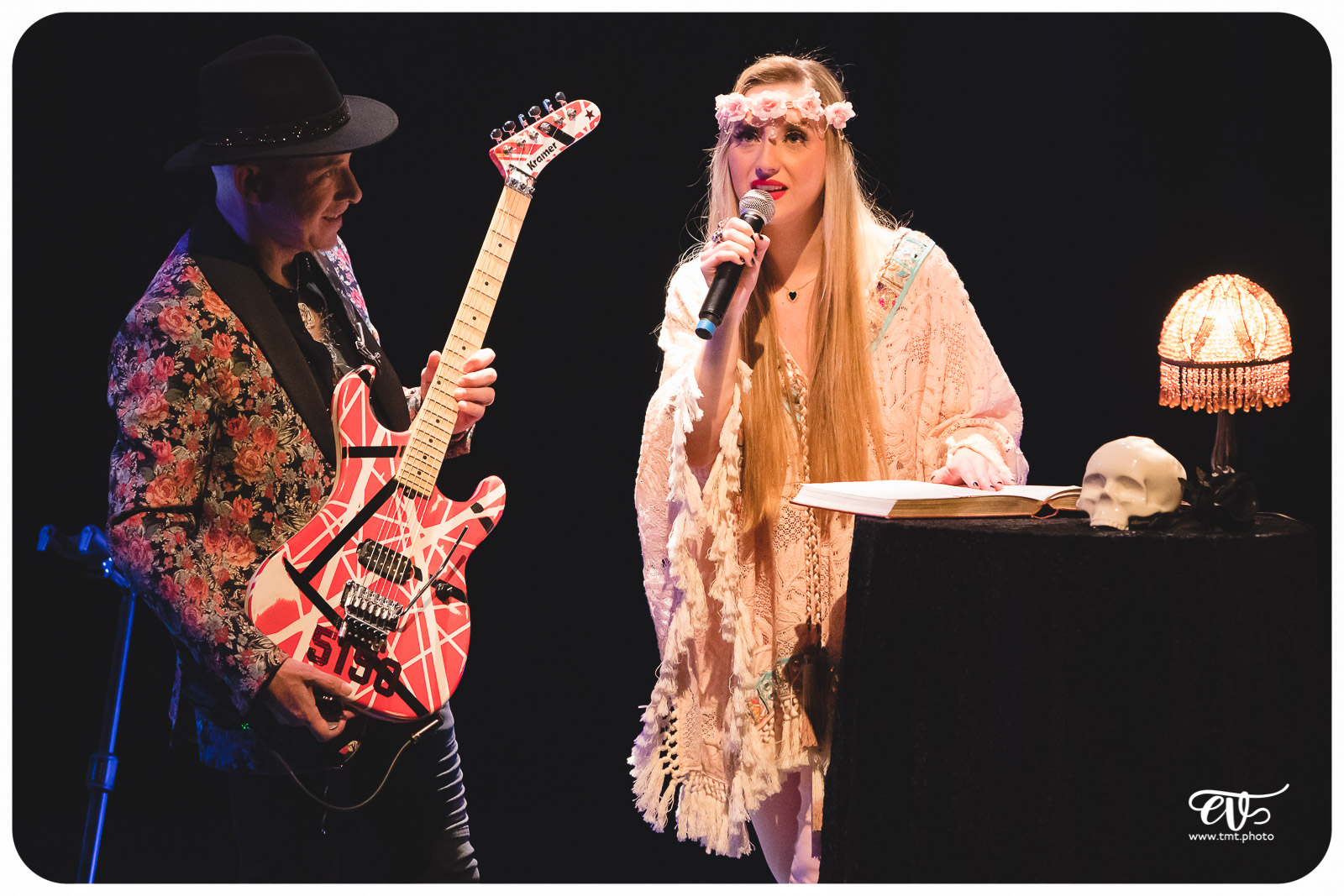 L'HISTOIRE DU ROCK EN 13 GUITARES